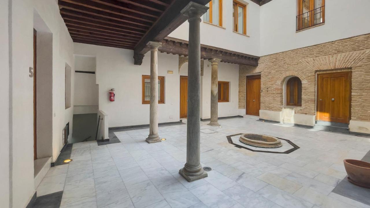 El Patio Del Regidor - Apartamentos Aloha Toledo Exterior foto